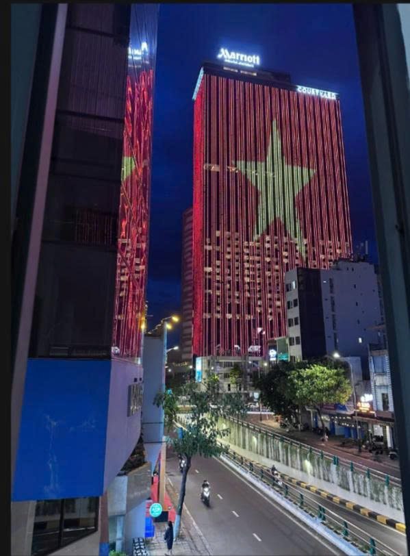 Đà Nẵng lên đèn